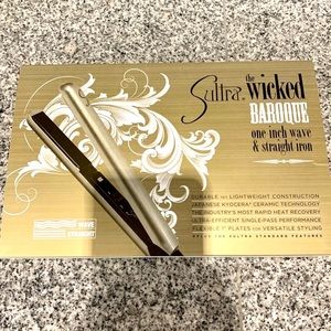 The Wicked Baroque 1 inch flat iron